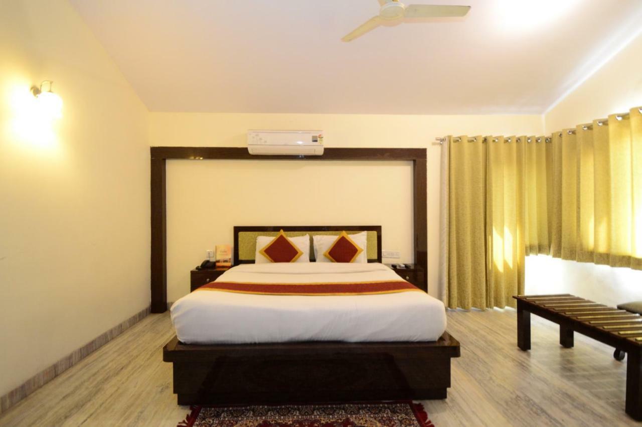 Resort Heritage Village Resort 3*